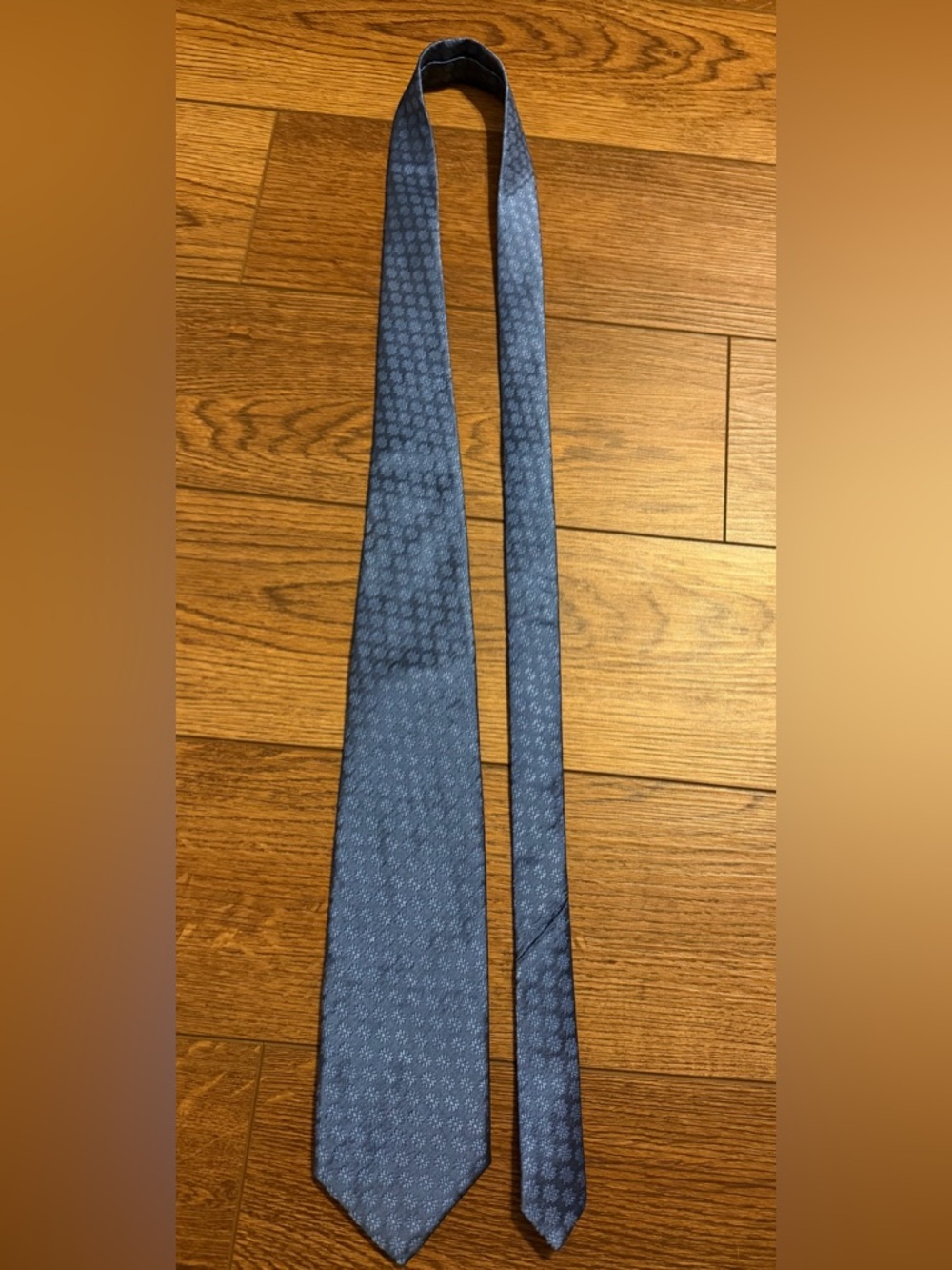 100% Silk Men's Blue Floral-Pattern Silk Tie - Picture 3 of 5